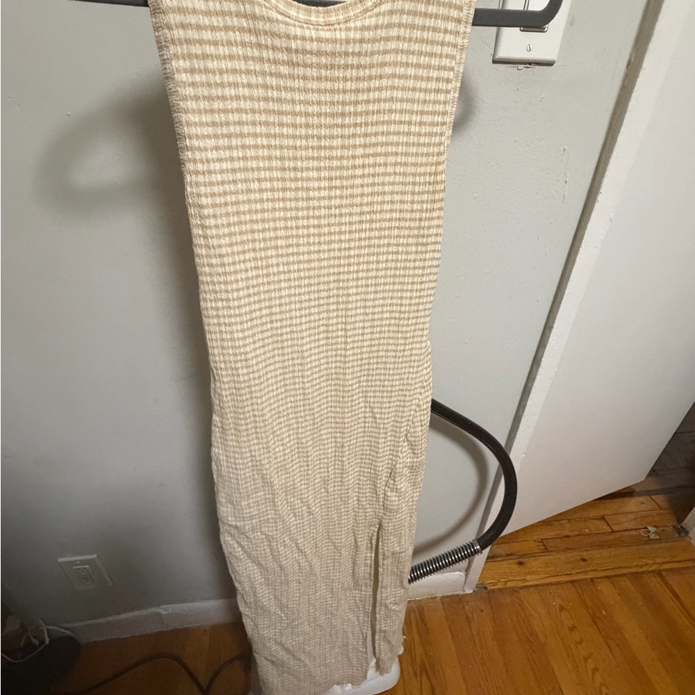 Wilfred Cream Checkered Sleeveless Top